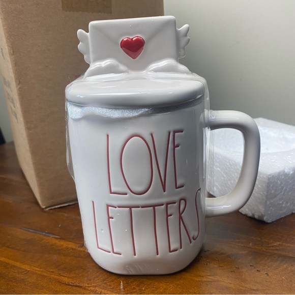 Rae Dunn Other - 🆕 Rae Dunn 'Love Letters' Figural Mug ❤️